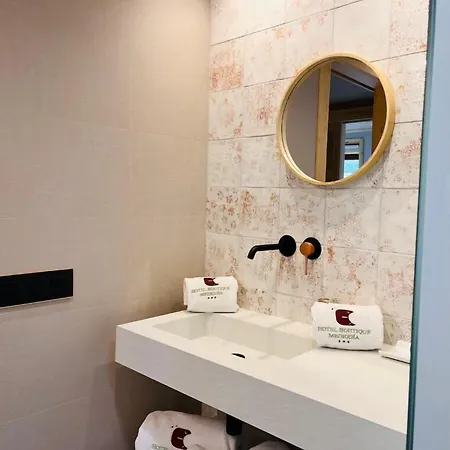 Boutique Mediodia 3*