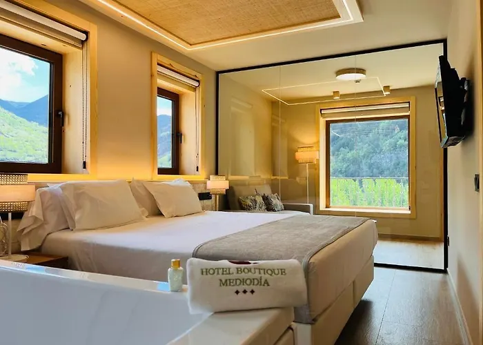 Boutique Mediodia Hotel Plan